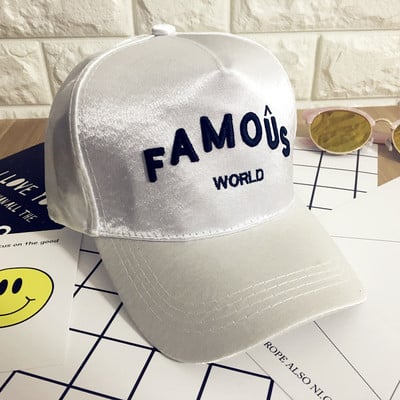 Нов модел дамска семпла шапка с надпис