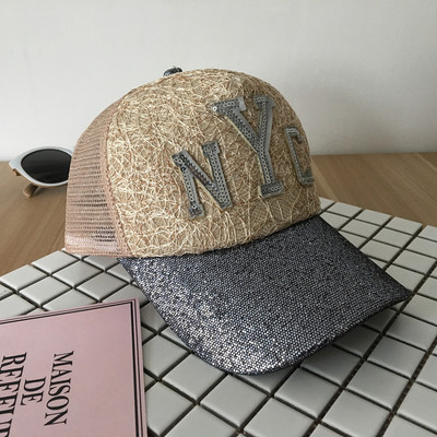 Μεγάλη μοντέλο pillbox με πούλιες