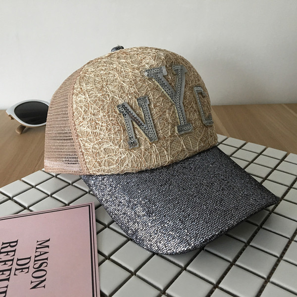 Μεγάλη μοντέλο pillbox με πούλιες