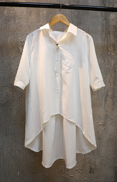 shirt Sport-κομψές κυρίες σε μαύρο και άσπρο