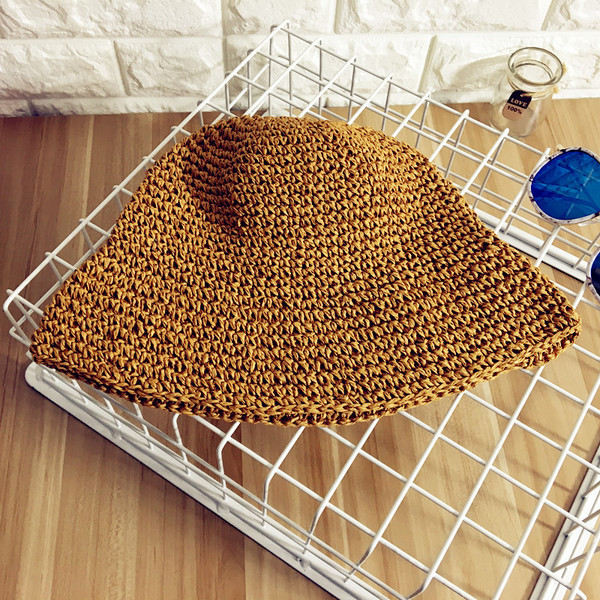 Ζωηρά χρώματα πλεκτά καπέλα για τις κυρίες