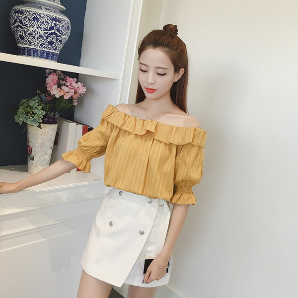 Дамска ежедневна блузка с паднало рамо