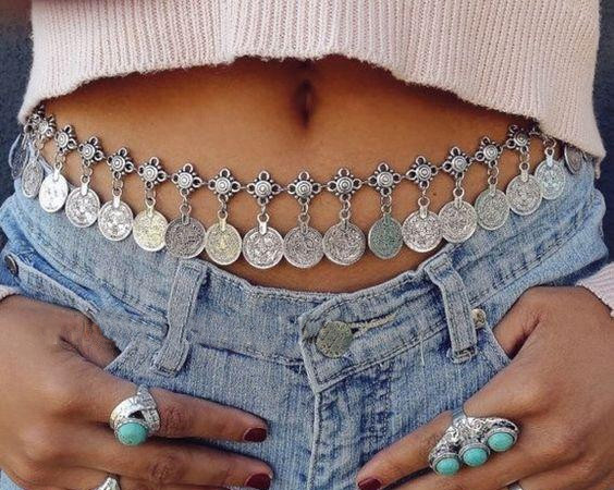 Много нежно дамско ориенталско бижу за кръста