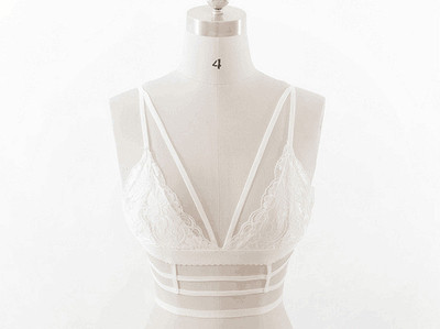 Μεγάλη και πολύ ευγενική κυρία μπουστάκι