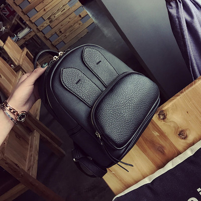 Δερμάτινο γυναικείο σακίδιο  με ιμάντα ώμου σε τέσσερα διαφορετικά χρώματα