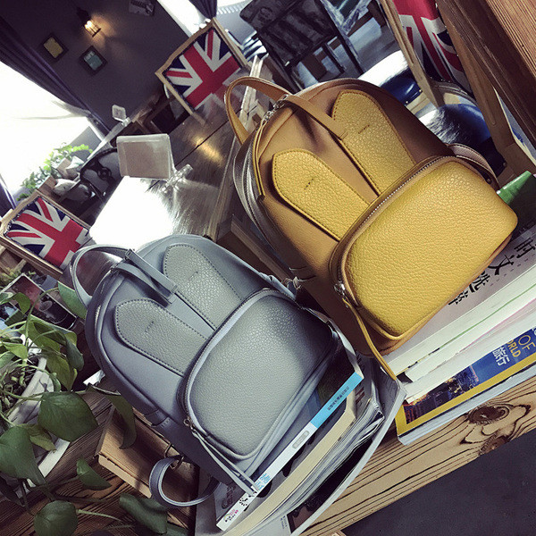 Δερμάτινο γυναικείο σακίδιο  με ιμάντα ώμου σε τέσσερα διαφορετικά χρώματα