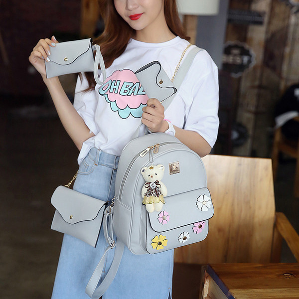 Δερμάτινο σακίδιο με την καθημερινή εφαρμογή των λουλουδιών