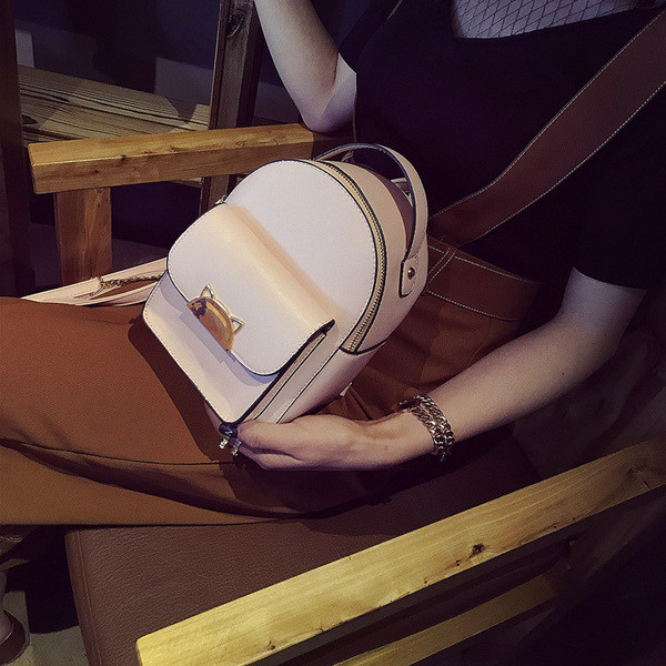 Μίνι σακίδιο με μακριά λαβή ώμου