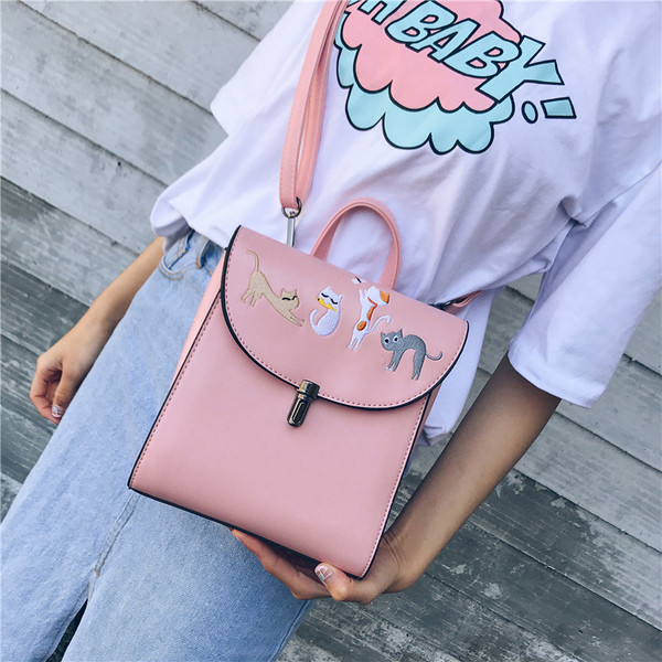 Страхотна дамска чанта с дълга дръжка за през рамо и бродерия с котенца