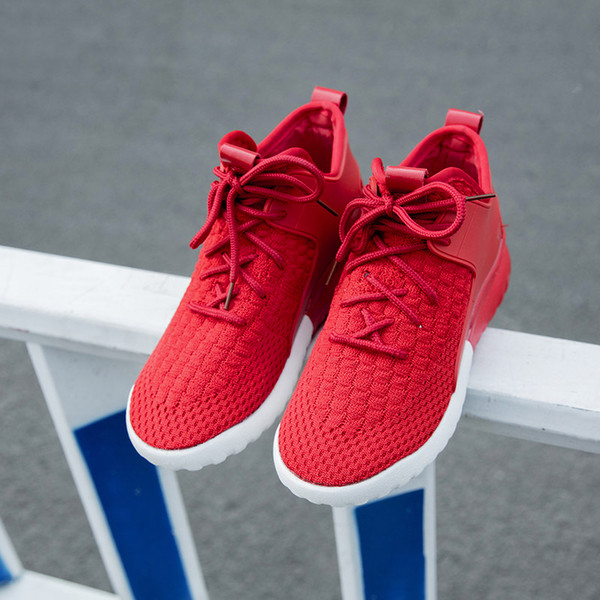 Καλοκαιρινά αναπνεύσιμα γυναικεία  παπούτσια σε δύο χρώματα