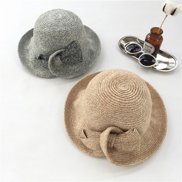 Μεγάλη καπέλο κυρίες παραλία με κορδέλα πολύ ενδιαφέρουσα