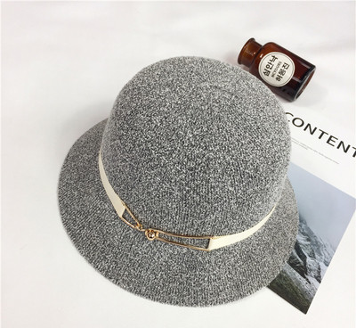 Sport-κομψό pillbox σε μια ποικιλία χρωμάτων