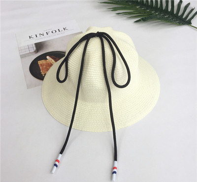 Πλεκτά παραλία κυρία bowler με πολλά ενδιαφέροντα links