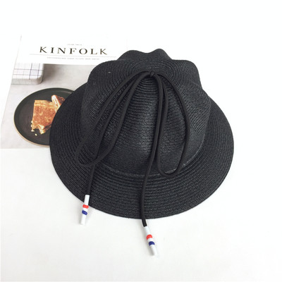 Πλεκτά παραλία κυρία bowler με πολλά ενδιαφέροντα links