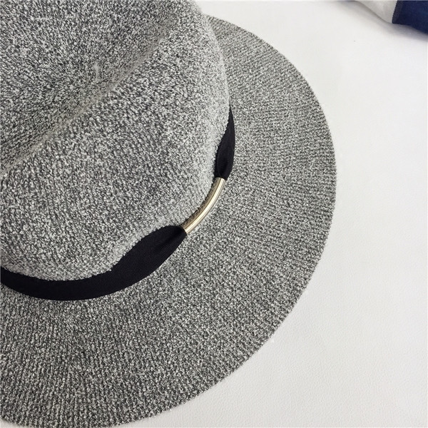 Sun pillbox κατάλληλο για τις ζεστές μέρες του καλοκαιριού