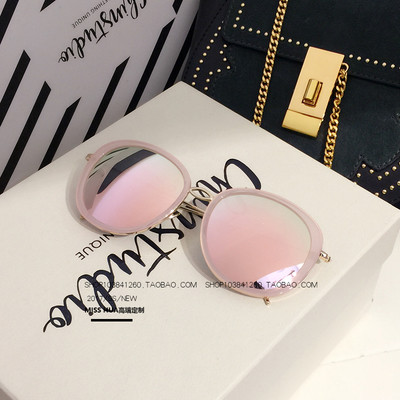 γυαλιά ηλίου κομψές κυρίες σε διάφορα χρώματα