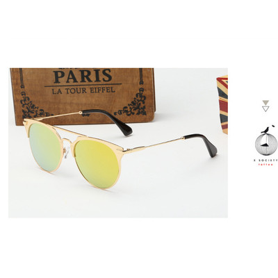 Πολύ μοντέρνο unisex γυαλιά ηλίου με προστασία UV