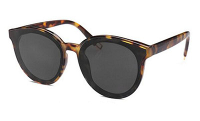 Κομψό κυρίες γυαλιά σε διάφορα χρώματα