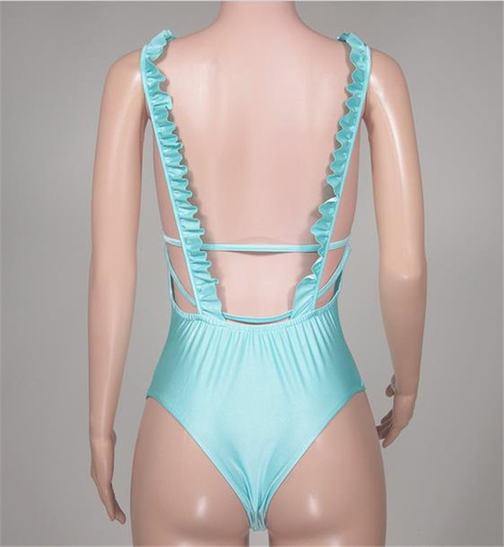 Κολυμπήστε στα γαλάζια και ροζ - όλα σε ένα με βολάν