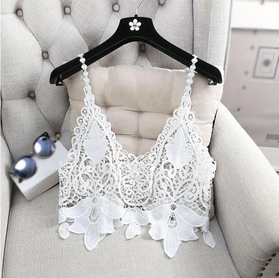 οροφή της δεξαμενής Μοναδικό κυρίες, με διάτρητη δαντέλα