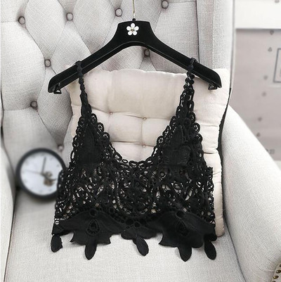 οροφή της δεξαμενής Μοναδικό κυρίες, με διάτρητη δαντέλα