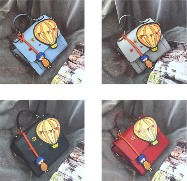 Нестандартна свежа пролетна дамска чанта в различни цветове