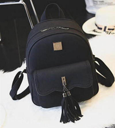 Σακίδιο σε τρία διαφορετικά χρώματα