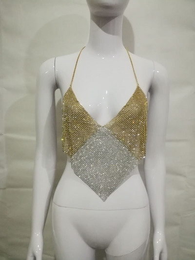 Μεγάλη κυρίες βράδυ και πολύ αφρώδη γιλέκο