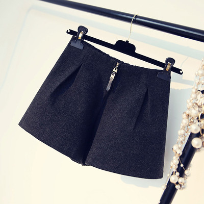 Ευρεία σορτς μαλλί με φερμουάρ