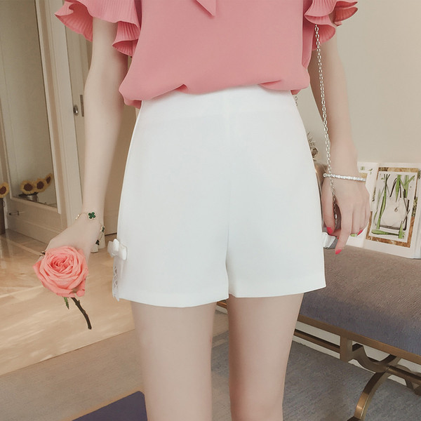 Οι γυναίκες σύντομο περιστασιακή παντελόνι σε μαύρο και άσπρο