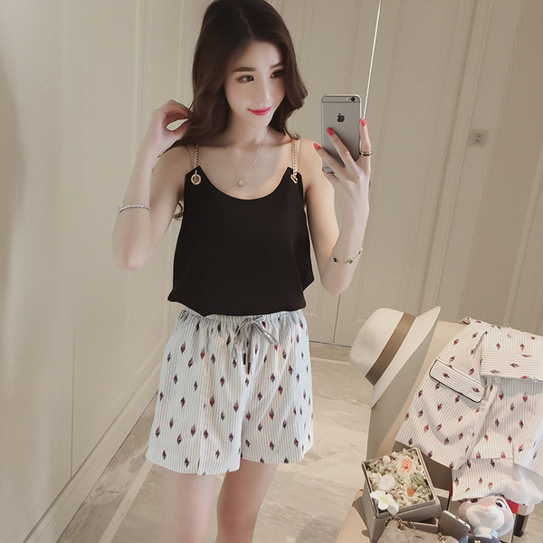 Елегантен дамски потник в пет различни цвята със златисти презрамки