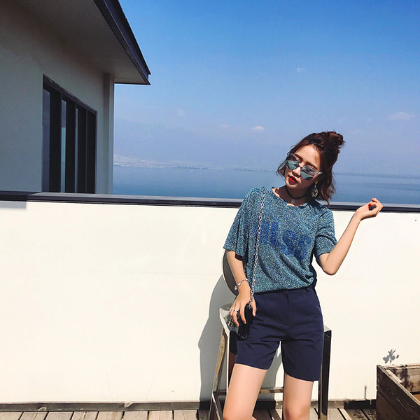 άνοιξη πουκάμισο ελκυστικές γυναίκες με glitter