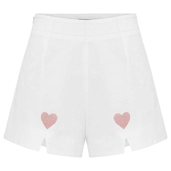 Οι γυναίκες ευρεία σορτς με όμορφα κεντήματα ροζ καρδιές