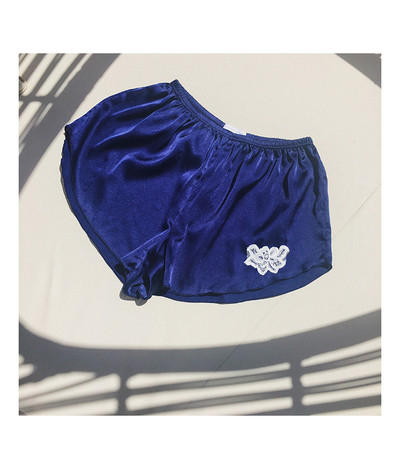 Καλοκαίρι λεπτό άνετα σορτς ενδιαφέρον ύφασμα σε 3 χρώματα