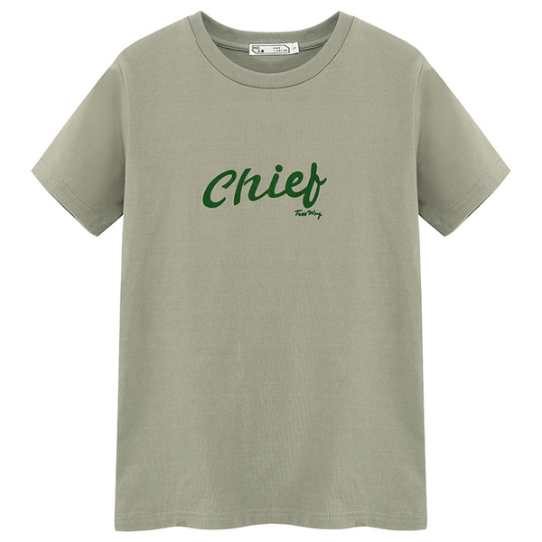 κομψό Γυναικεία μπλούζα με κοντά μανίκια και μια επιγραφή