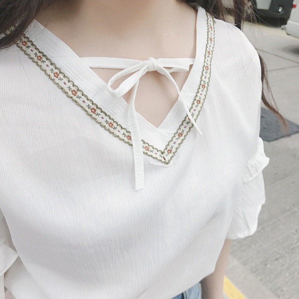 Μεγάλη γυναίκες καθημερινά shirt με V-neck σε δύο διαφορετικά χρώματα