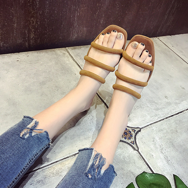 Γυναικείες παντόφλες  σουέτ