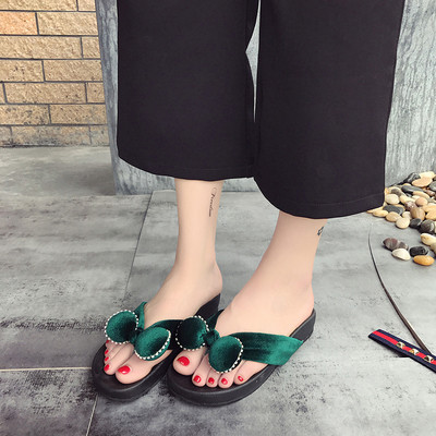 Πολύ άνετες Γυναικείες παντόφλες με πολύ όμορφη κορδέλα και αντιολισθητική σόλα