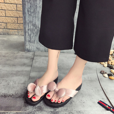 Πολύ άνετες Γυναικείες παντόφλες με πολύ όμορφη κορδέλα και αντιολισθητική σόλα