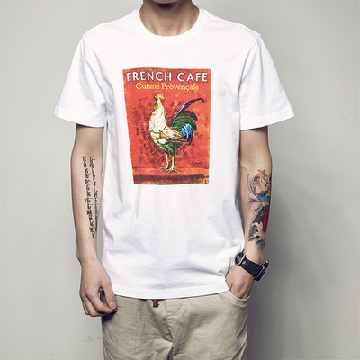 πουκάμισο Τρέχουσα άνδρες με κοντά μανίκια σε τρία χρώματα και πολλά φρέσκα πολύχρωμα εκτύπωσης