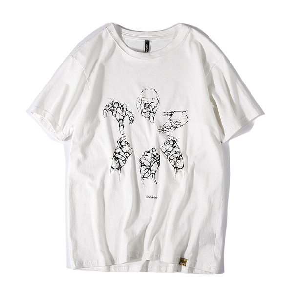 Αντρικά βαμβακερό T-shirt με μια πολύ ενδιαφέρουσα αφηρημένη εικόνα