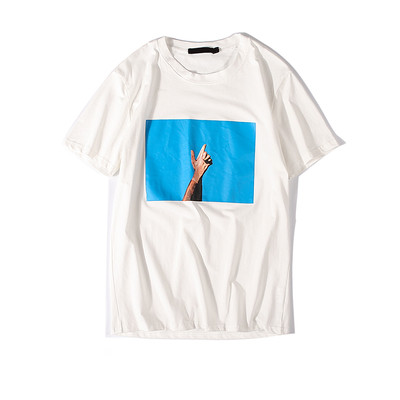 Καθαρό βαμβάκι T-shirt σε μαύρο και άσπρο με πολλά ενδιαφέροντα σφράγιση