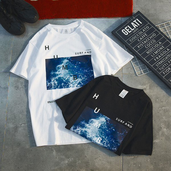 Τρέχουσα Νεολαία T-shirt με κοντά μανίκια και όμορφη εικονογράφηση