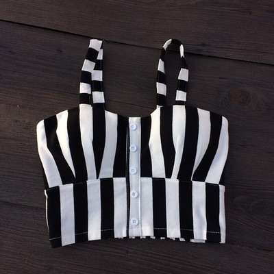 Μοναδικό σύγχρονες κυρίες μπουστάκι ιδανικό για τις ζεστές μέρες του καλοκαιριού