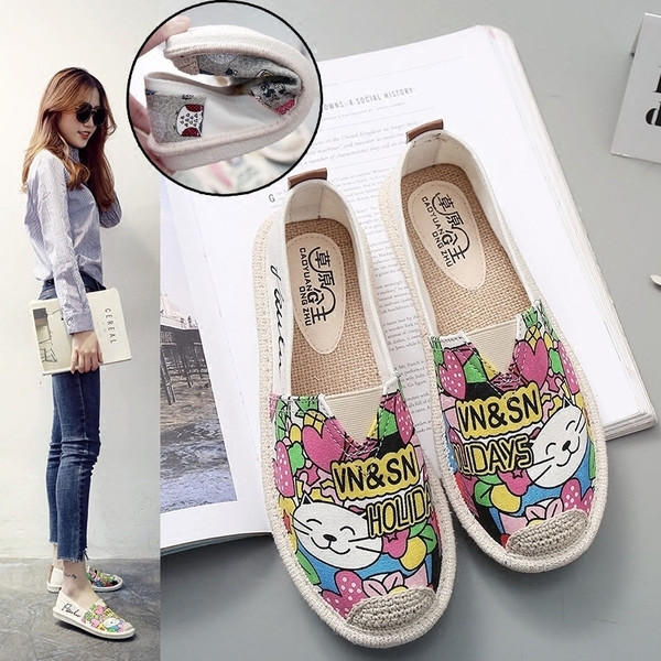 Страхотни дамски мокасини в различни модели