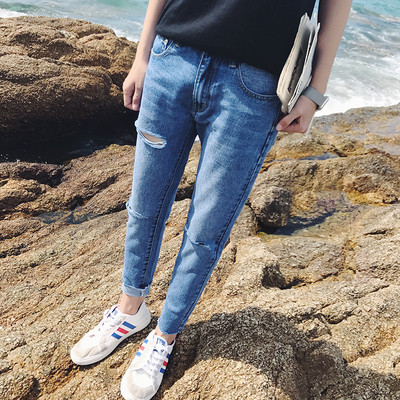 Мъжки пролетно-летни дънки - тъмни и светли с цепки