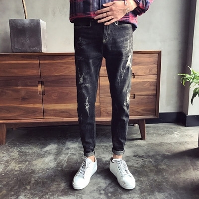 Мъжки стилни дънкови панталони модел "slim fit"