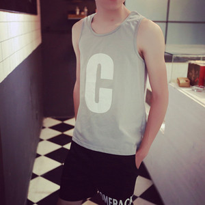 Шарени мъжки спортни потници идеални за горещите летни дни