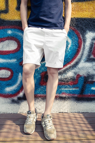 Страхотни спортно-елегантни мъжки къси шорти