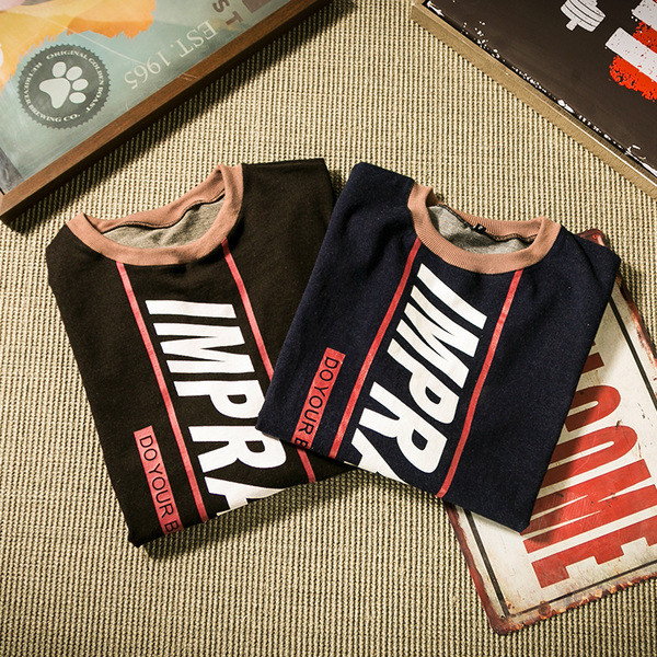 Широка мъжка стилна тениска с надпис в 2 цвята